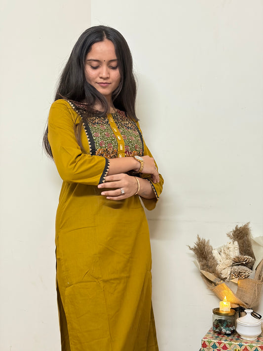 Urban Essential Two-Piece Set | Breathable Cotton Co-ord | Mustard