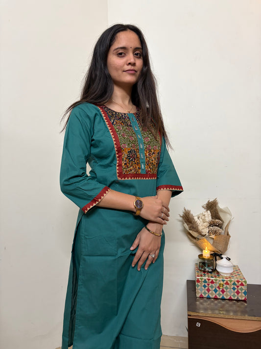 Urban Essential Two-Piece Set | Breathable Cotton Co-ord | Rama Green